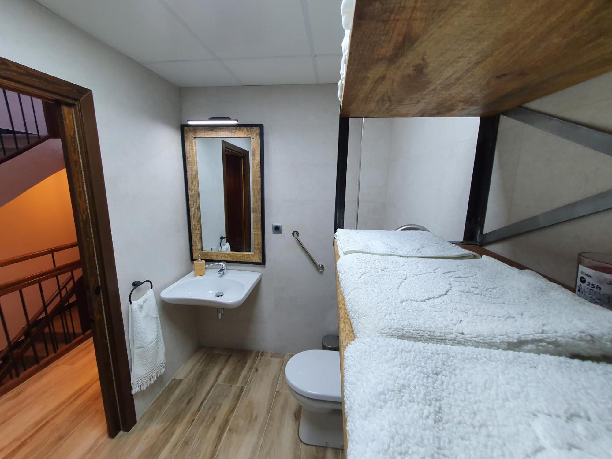 Casa Rural Hospitalero Hijar  Exteriör bild